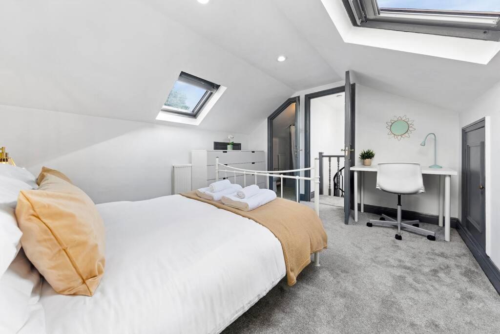 Apartment Stylish 3bed 2bathroom Flat - 4 Mins To Tube